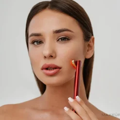 Anti-Aging-Gesichtsmassagegerät mit Goldspitze