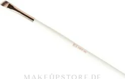 Eyeliner-Pinsel schräg