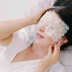 Gesichts- und Körpermaske aus weißem Quarz