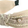 Haarreif mit Strasssteinen, beige