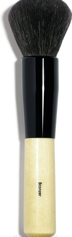 Puder- und Bronzer-Pinsel